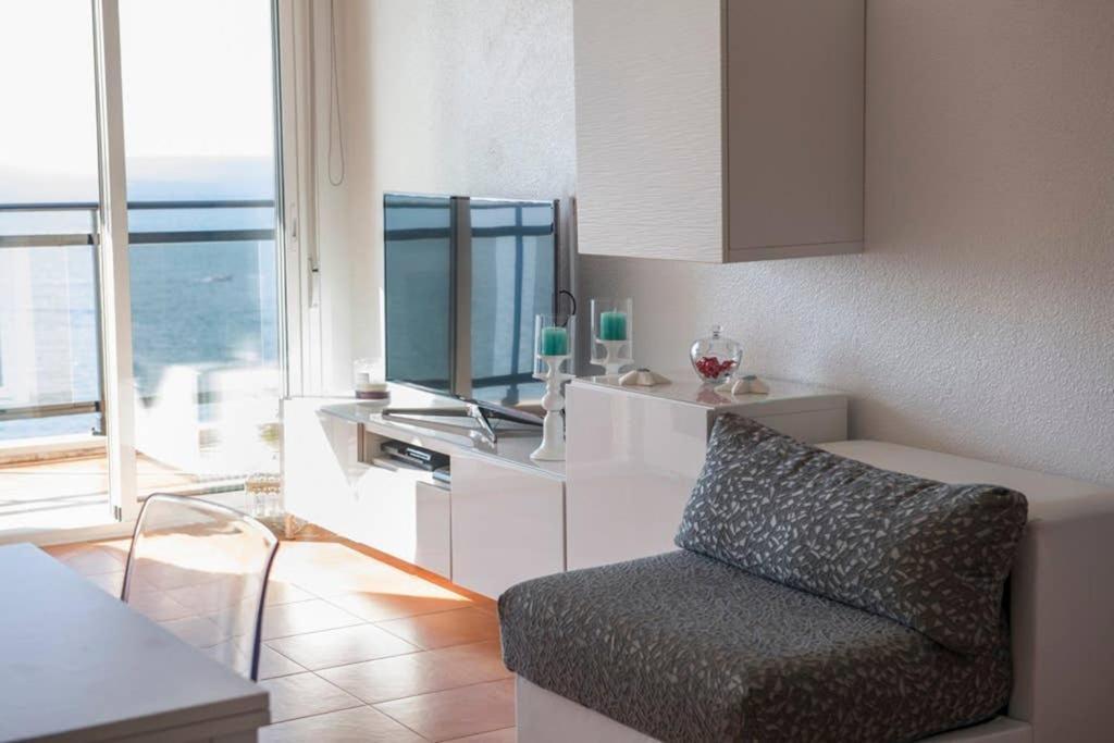 Precioso Apartamento Frente Al Mar Santa Pola Exteriör bild
